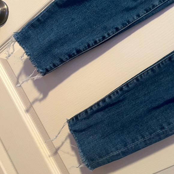 Universal Thread High Rise Skinny Jeans - Picture 5 of 9